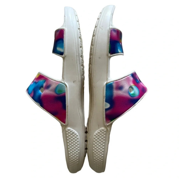 Crocs • Solarized Tie Dye Sandals - Picture 9 of 9